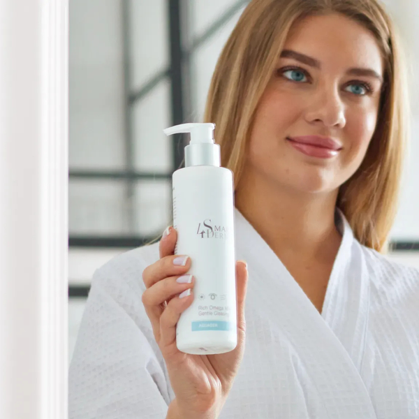 Відновлювальне живильне молочко для чутливої шкіри Smart4Derma Rich Omega Milk Gentle Cleansing 500 мл Smart4Derma501 фото