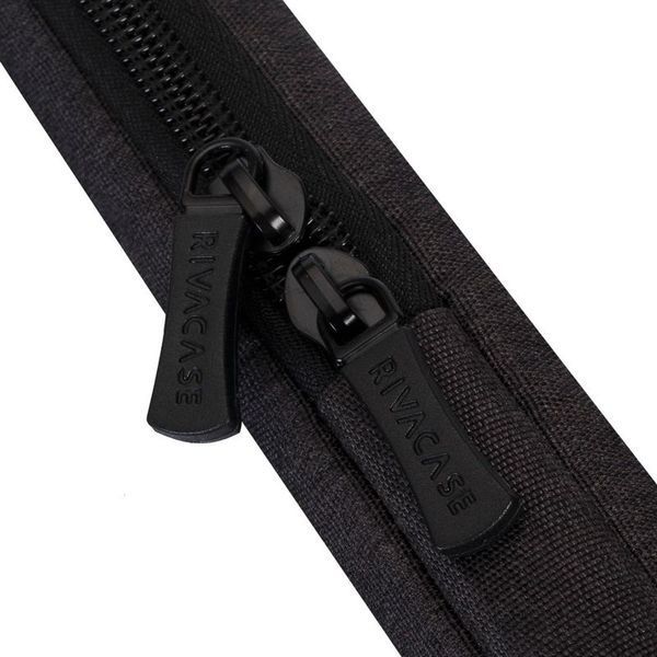 Чехол RIVACASE 7704 (Black) 7704 (Black) фото