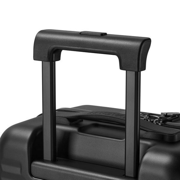 Туристический рюкзак RIVACASE 8181 (Black), 28л 8181 (Black) фото